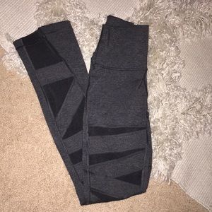 Lululemon Gray Pattern leggings